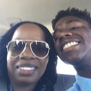 Meet your Posher, Shelly